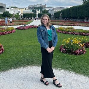 Meet your Posher, Elsa